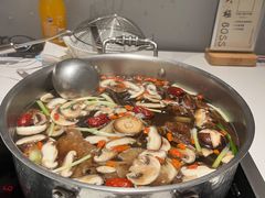 菌菇锅底-牛焱·贵州黄牛肉火锅(城西银泰店)