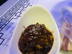 黑椒酱猪蹄-尚岛私房菜(西方巷店)