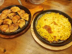 料理烤芝士玉米粒-老东镇啤酒屋海鲜加工·蒸汽海鲜·海鲜烧烤(台东店)