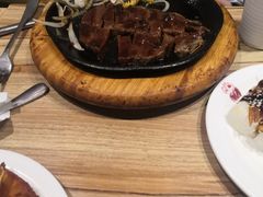 -菲尼克斯牛排店(杉杉奥特莱斯店)