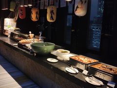 -唐拉雅秀酒店-西锦汇空中BBQ·思创餐厅
