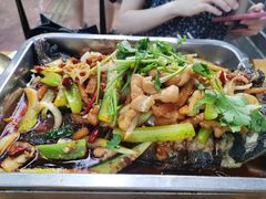 -大湾金牌万州烤鱼(沙河店)