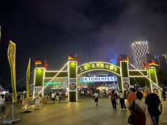 -东港音乐喷泉广场