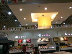 大堂-星巴克臻选(济南恒隆店)