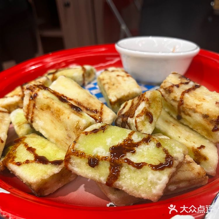 选用新鲜茄子为主要食材，经过独特的冷处理工艺