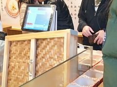 -阿文汤包蟹黄汤包(豫园商城店)