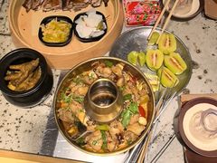 -破瓦寒窑·地摊烤羊排