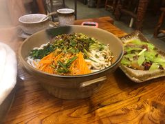 -滇香肴·云南菜蒸汽石锅鱼(云南北路店)