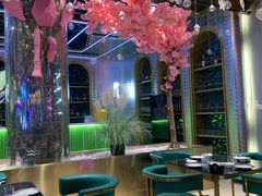 -皇宫大酒店
