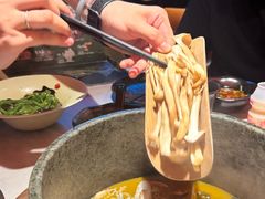 -芸山季·云南山珍菌火锅(人民广场来福士店)