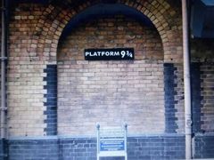 -九又四分之三站台