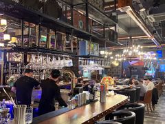 -爱啤精酿·民谣酒馆(滨江店)