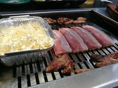 -臻牛烤肉