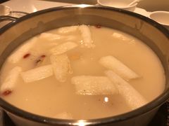 -煲王粤菜餐厅(中侨中心店)