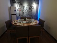包厢-小牛海记潮汕牛肉店(永定路店)