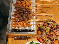 -烤满分·东北烧烤(首经贸店)