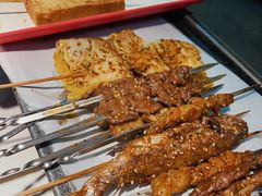 -头牌·鹤岗小串(万达店)