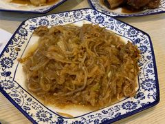 酸菜炒粉-东北王食府(科大店)