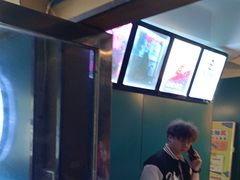 -荒岛实景沉浸密室(江汉路1店)