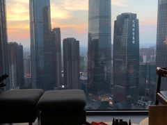 -得闲·高空SPA(东盟店)