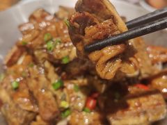 臭干子烧肥肠-黄泥岗·地道湖北菜(奥特莱斯店)