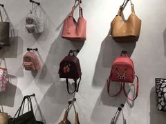 -MCM(比斯特上海购物村店)