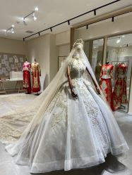-南京宝娜嫁衣婚纱礼服馆(中央路店)