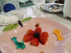 -水桶王国主题餐厅·聚会·生日派对·亲子活动·家庭套餐(亚龙湾希尔顿店)