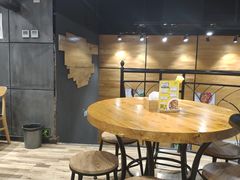 大堂-海盗虾饭·剥好的小龙虾饭(上地辉煌店)