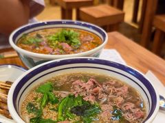 -云阿蛮云南生烫牛肉米线(奉贤路店)