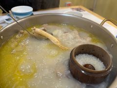 -朴小妹人参鸡汤火锅(长白山万达店)
