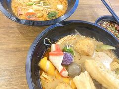 -海口骑楼小吃街