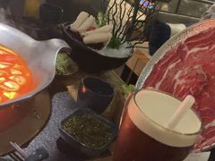 -湊湊火锅·茶憩(南京东路悦荟店)