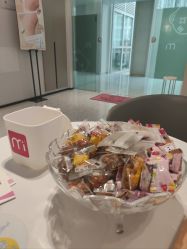 -咪咪比基尼脱毛专业店