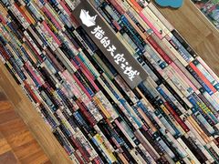 -猫的天空之城概念书店(杭州南宋御街店)