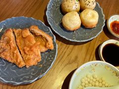 -鑫震源·苏式大虾生煎(山塘街店)