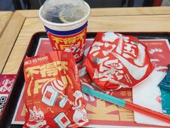 -塔斯汀中国汉堡(团一大店)