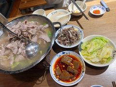 -肖四女·江湖菜(临港店)
