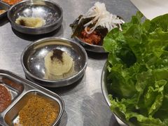 -哈哈碳都·牛肋条无限自助烤肉(台江万达店)