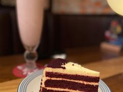 -FAT COW(虹梅路店)