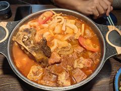 -鼎牛牛炖锅·烤串(温泉路店)