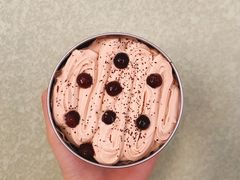 招牌奶茶盒子-白骑士欧洲蛋糕店(夏威夷店)