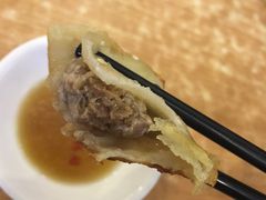 -小姜锅贴(凤凰街店)