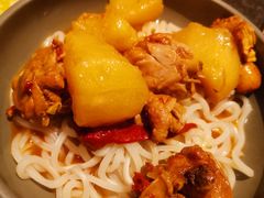 大盘鸡拌面-丝路金桃·新疆菜(徐汇店)