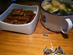 -喝丢一只鞋海鲜烧烤(文体街店)