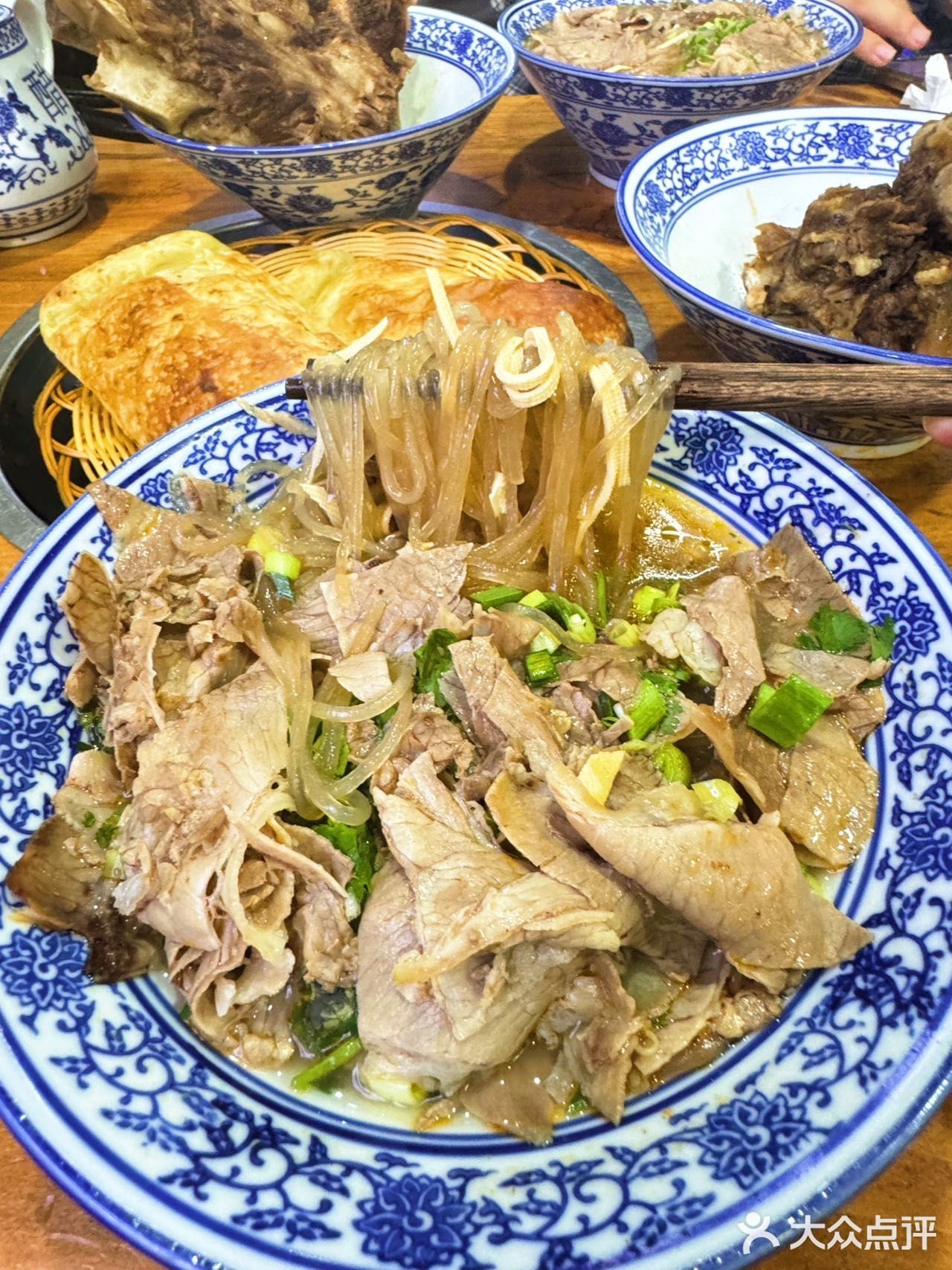 苏州最好吃的牛肉粉丝汤！没有之一