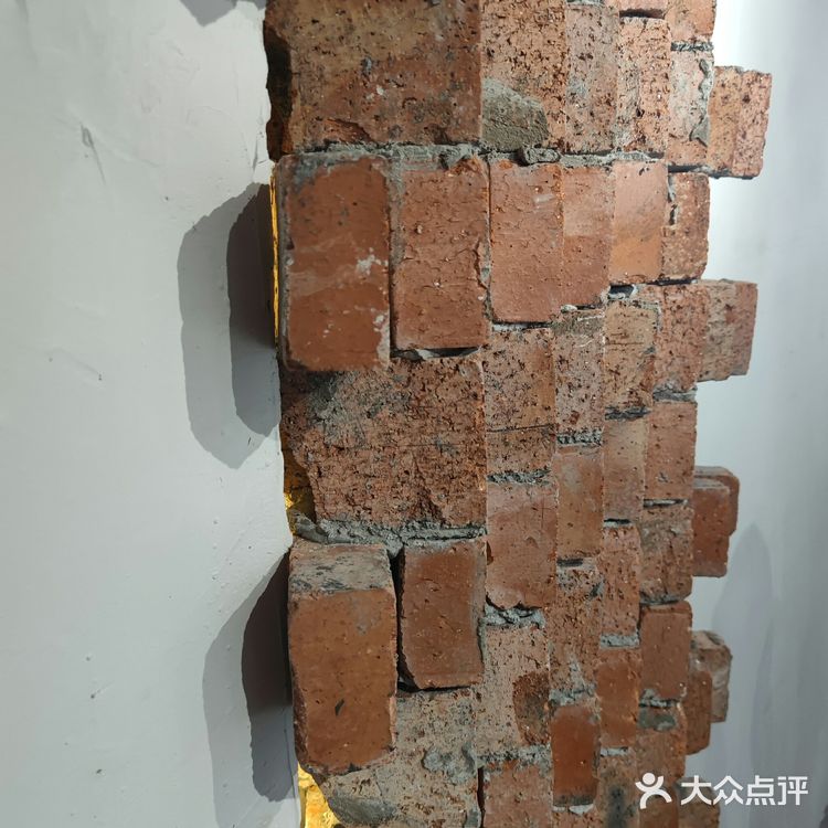 爬梯椰是一家很山城的甜品店