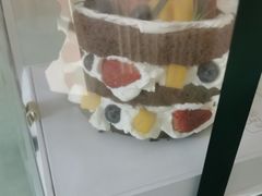 -山与蓝·轻糖鲜果蛋糕(勒泰店)