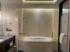 -舟山希尔顿酒店