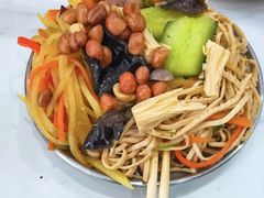 -鹍记特色牛杂面
